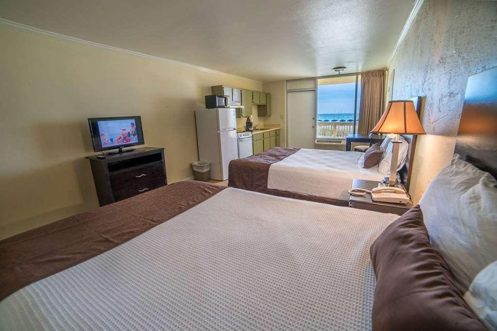 Reef Hotel 3*
